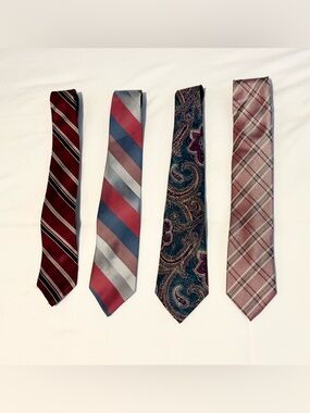 Tie Lot Assorted Red Blue Striped Solid ‎ Paisley Silk Polyester 4 Ties Preowned